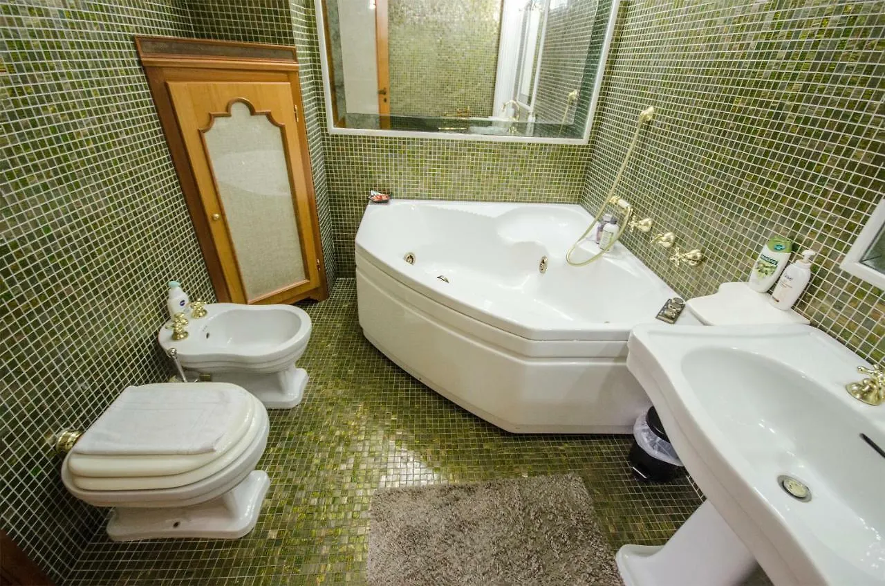 Chic House Apartment Bologna Italy